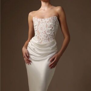 Sau Lee Blair Lace Bodice Satin Ivory Wedding Gown